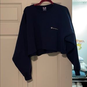 Cropped Champion Crewneck